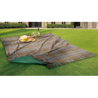 Tartan-Picknick�decke mit Leder-Geschirr